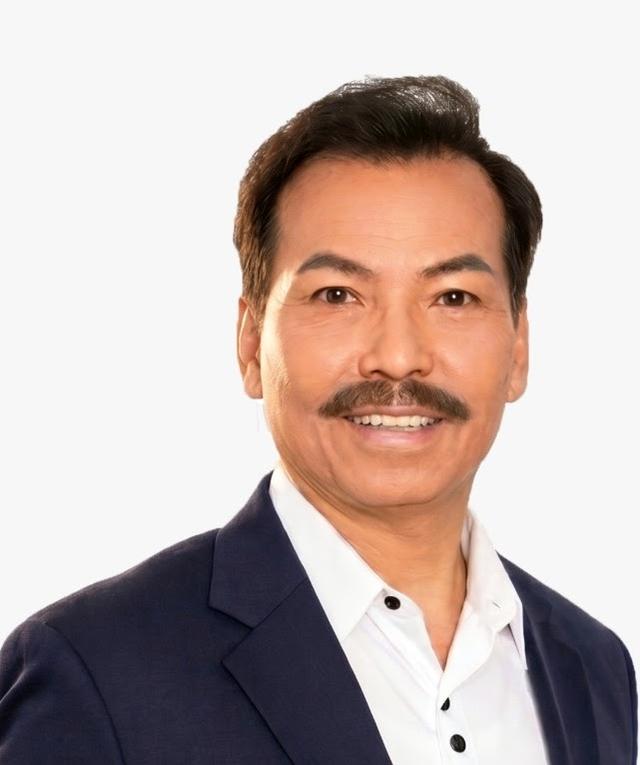 GARY LAW · 羅錦添