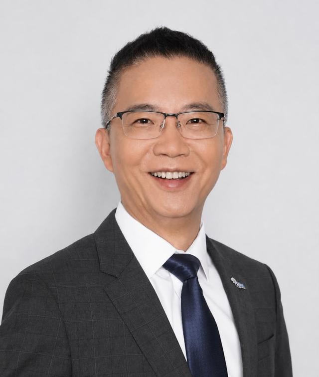 SAM WANG · 王晟